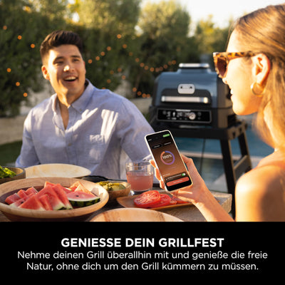 Ninja Woodfire Pro Connect XL Elektrischer BBQ Smoker Grill, App-Steuerung, digitaler Temperaturfühler, Rippenrost, Deckel, großer 7-in-1 Outdoor Grill & Heißluftfritteuse, blau & schwarz OG901EUAMZ