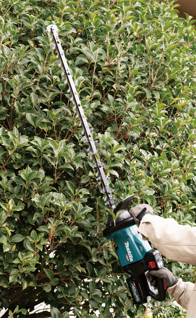 Makita UH007GZ Akku-Heckenschere 75 cm 40V max. (ohne Akku, ohne Ladegerät)